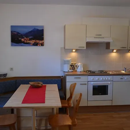 Haus Salzburgerland ゲストハウス アルテンマルクト・イム・ポンガウ